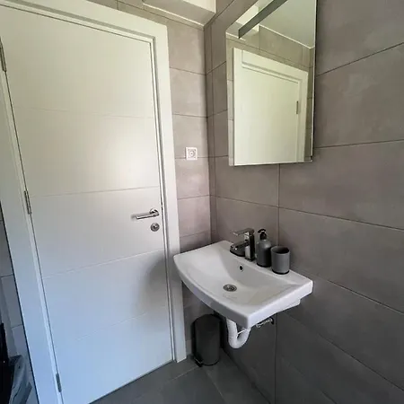 67 Apartment Divcibare